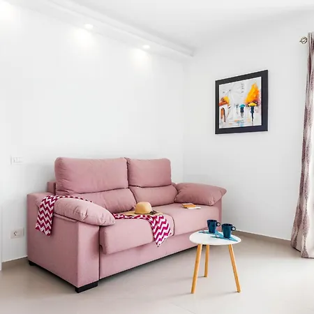 Апартаменты Wonderful Attic In Плайя-Параисо